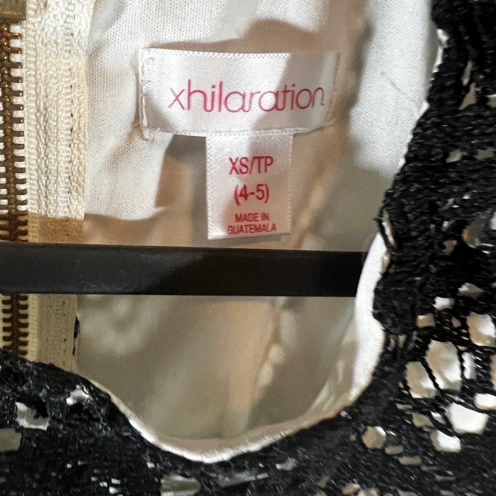 Chic Black Crochet Dress kids - Picture 3 of 3